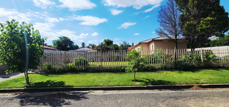 3 Bedroom Property for Sale in Kroonheuwel Free State